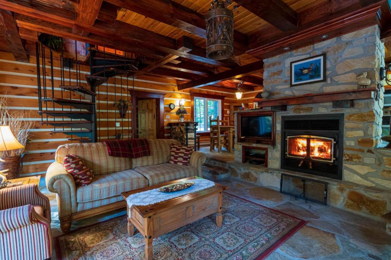 Domaine Riviere Sacacomie Hotel Saint-Alexis-des-Monts Eksteriør billede