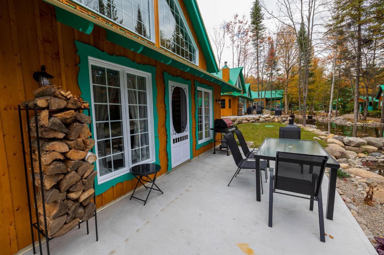 Domaine Riviere Sacacomie Hotel Saint-Alexis-des-Monts Eksteriør billede