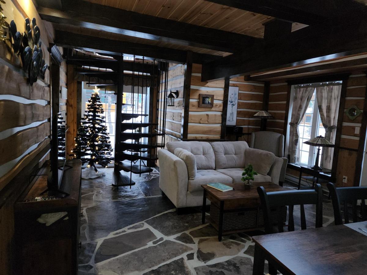 Domaine Riviere Sacacomie Hotel Saint-Alexis-des-Monts Eksteriør billede
