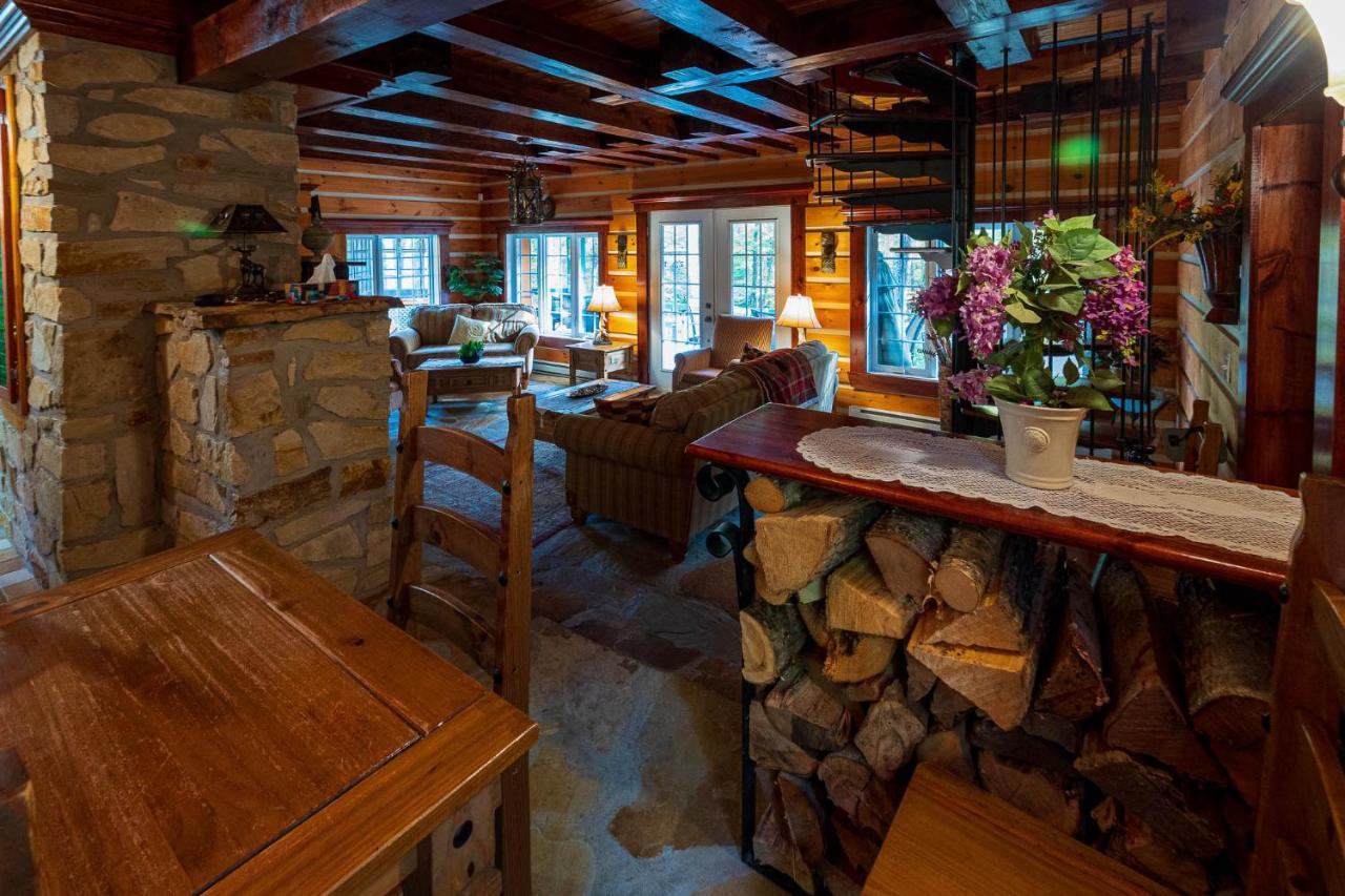 Domaine Riviere Sacacomie Hotel Saint-Alexis-des-Monts Eksteriør billede